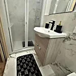 Sweet 208 Apartament *