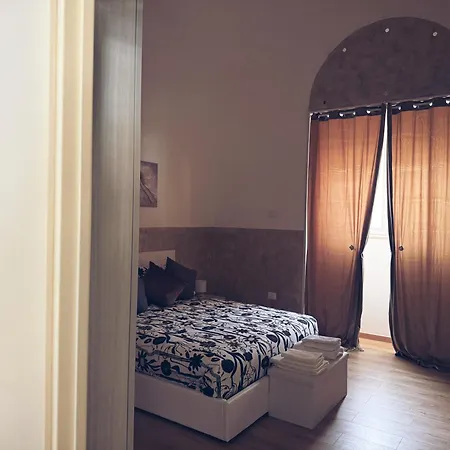 Sweet 208 Apartment *
